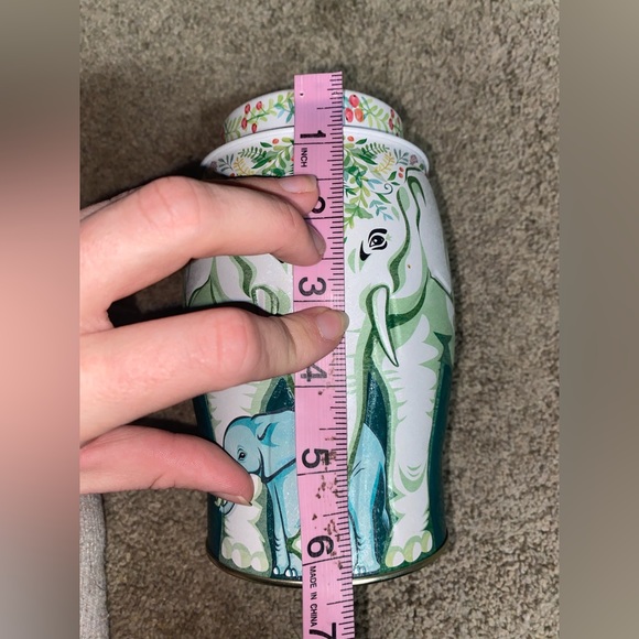 Williamson Elephant Tea Canisters - Picture 5 of 8